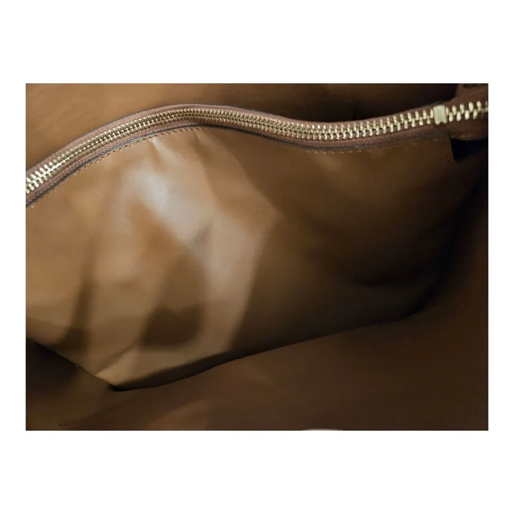 Michael Kors Tan and Beige Leather Shoulder Bag Size Large - Picture 7 of 15